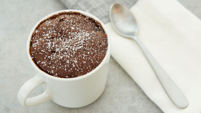 Triple Chocolate Mug Cake – Bisquick Recipes